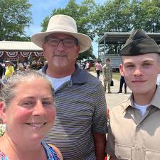 What are the earliest and latest times to mow or run loud outdoor equipment?