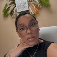 400+ "Chrissy" profiles