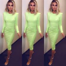 Lisa Rinna Transforms Her Hair For Real Housewives Of Beverly Hills Reunion We Named Her Raquel Lisa Rinna Housewives Of Beverly Hills Lisa Rinna Wig