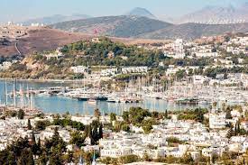 Elsewhere on the peninsula, there are dozens of long sandy coves. Die Besten Party Hotspots Partyurlaub In Bodrum Galeria Reisen Magazin