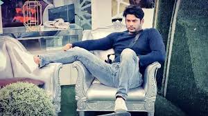 Farooq shaikh (25 march 1948 − 28 december 2013) was an indian actor, philanthropist and television presenter. Bigg Boss 14 Sidharth Shukla Fans Trends Precioussidharthshukla Showing Their Love And Support To Him Celebrity Tadka