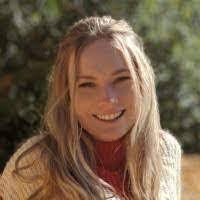 Jaclyn Schafer's Instagram, Twitter & Facebook