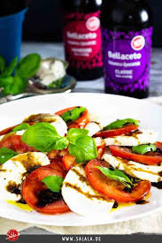 Mediterrane Kuche Ist Lecker Und Eine Ganz Beliebte Vorspeise Ist Ein Tomate Mozzarella Salat Oder Tomaten Mozzarella Salat Tomate Mozzarella Mozzarella Salat