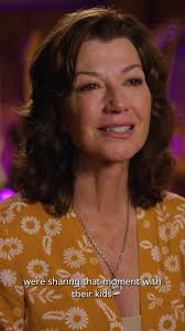 "That was a beautiful music moment.” Singer Amy Grant tells the story of a  special Christmas music moment that she and her sisters shared with their  dad, who had dementia. 💜 #ENDALZ #MusicMoments