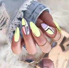 La licencia mencionada encima del botón de descarga es sólo una indicación. Luxurylifegirl Nails 2020 Unas Con Forma De Almendra Unas De Maquillaje Manicura De Unas