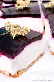 No Bake Holunderbeeren Torte Holunder Quark Schnitten Ohne Backen Kuchen Ohne Backen Kuchen Und Torten Rezepte Und No Bake Kuchen