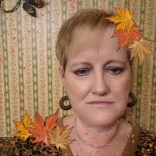 As you see, I love Fall 😊🍁🍁 And this group sounds wonderful.