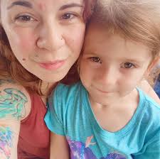 Do Stanley cups delivered by FedEx require a signature?