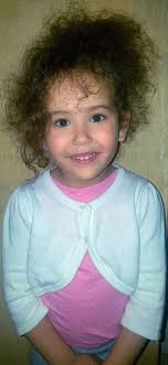 2 chị em gái cao nhất nước Anh