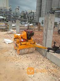 A hammer is a tool consisting of a weighted head fixed to a long handle that is swung to deliver an impact to a small area of an object. Sewa Jack Hammer Stamper Kuda Baby Loker Dll Kab Blora Jualo