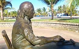 Nasceu em 19 de outubro de 1913, no rio de janeiro. Vinicius De Moraes Wikipedia