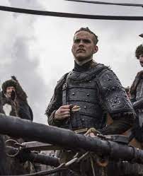 Viking season 6 episode 7, lagertha died and hvitserk disappeared, ironside feels something bad has happened in katageth. Hvitserk Looks On Vikings Season 6 Episode 11 Tv Fanatic