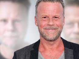 May 04, 2021 · jenke von wilmsdorff 7 monate nach seiner rundumerneuerung: Jenke Von Wilmsdorff Arztin Hatten Die Sendung 3 Monate Nach Der Op Machen Sollen Bunte De