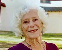 Cecelia Pratt's Instagram, Twitter & Facebook