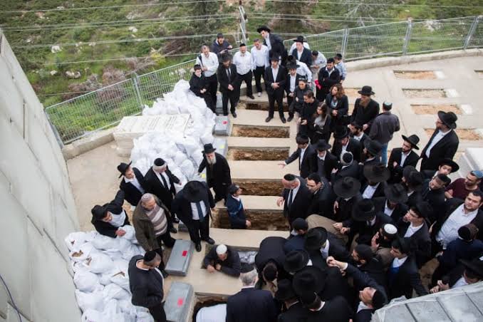 Images from funeral of Sassoon family children | The Times of Israel
