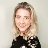 Robin Sherman's Instagram, Twitter & Facebook