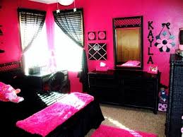 Black And Pink Room My Daughters Redecoratede Bedroom Pink Bedroom Decor Hot Pink Room Pink Bedroom Walls
