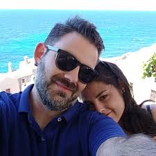 What are some reliable guitar pedal review channels