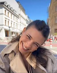 Harriet Herbig Matten Pola