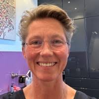 100+ "Bárbara Brandt" profiles