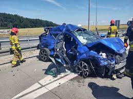 Jun 16, 2021 · na których drogach w województwie podlaskim prowadzone są dzisiaj (30.07.2021) roboty drogowe? Wypadek Na S8 Miedzy Zdunska Wola I Sieradzem Dziennik Lodzki