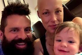 Sarah Lamping's Instagram, Twitter & Facebook