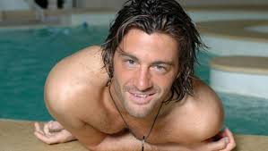 He is an actor, known for dimmi la verità (2008), grande fratello (2000) and tale e quale show. Filippo Bisciglia Eta Altezza Peso Fidanzata Carriera Tutto Sul Conduttore