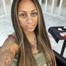 HOTTIE HAIR SALON & EXTENSIONS STORE