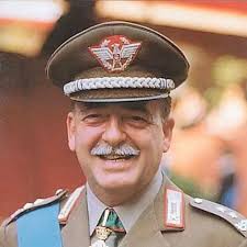 wmsanniversari: Il 2 Agosto 1980, alle 10.25 esplose un ordigno nella sala  d'aspetto di Seconda Classe della stazione ferroviaria di Bologna Centrale.  È stato il più grave atto terroristico del secondo dopoguerra