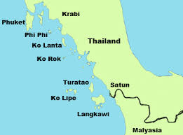 Sometime the speedboat can not stop on the beach. Travel Guide To Koh Lipe Thailand 2020 Travel Moments