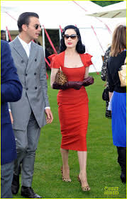 Full Sized Photo Of Dita Von Teese Douglas Booth Queens Cup 10 Photo 2676722 Just Jared