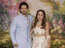 Bollywood Actor Varun Dhawan And Natasha Dalal Set Wedding Date Reports Bollywood Gulf News Vd shared a super cute photo with his wife natasha dalal resting on his back and a sweet photo of hugging his mother karuna dhawan. bollywood actor varun dhawan and