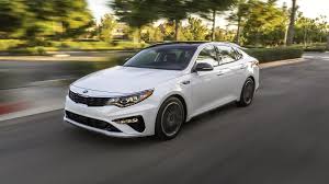 كيا اوبتيما الفئة الثانية 2014 على السوم. 2020 Kia Optima Buyer S Guide Reviews Specs Comparisons