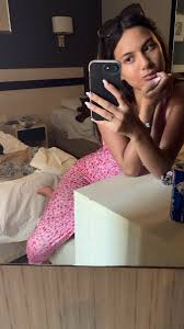 Anastasia 𝜗ৎ @PraiseAnastasia - Twitter Profile | Sotwe