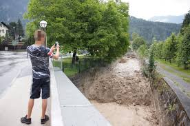 (b186) in tirol seit sonntagabend vorerst nur einspurig befahrbar. Erneut Heftige Unwetter In Tirol