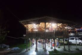 Ayam sendiri terdapat berbagai macam ras ada ayam broiler, ayam kampung, ayam pelung dan berbagai macam ras ayam lainnya. Asli Farm Resort See Reviews And 11 Photos Semenyih Tripadvisor