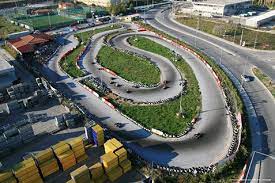 Η μεγαλύτερη πίστα για karting στην αττική! Go Kart Sthn A8hna Athens Voice