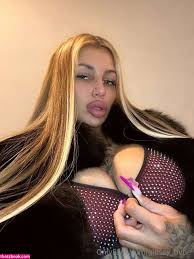 gl0ssy bvbe Nude OnlyFans Photos 11 - Ibradome