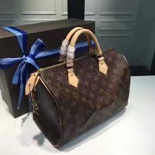 Louis Vuitton Speedy 30 Designer Discreet Louis Vuitton Speedy 30 Louis Vuitton Bags New and vintage styles, all guaranteed authentic and majorly on sale. pinterest