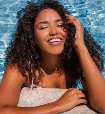 Eileen Tirado's Instagram, Twitter & Facebook