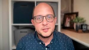 Freddie Mackey's Instagram, Twitter & Facebook