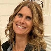 Mary Trott's Instagram, Twitter & Facebook