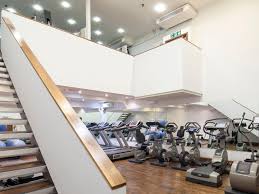 Holiday inn london kings cross/bloomsbury is next to local businesses including royal mail mount pleasant sorting office and itn studios. Crowne Plaza London Kings Cross Bloomsbury Gesundheits Und Fitnesseinrichtungen