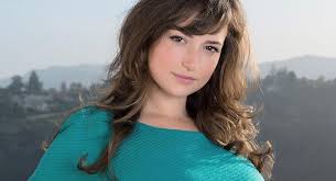 They are too hot to handle. Milana Vayntrub What Happened To Milana Vayntrub