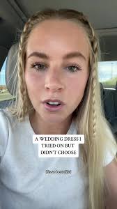 Stunning Wedding Dress for Spring/Summer Brides