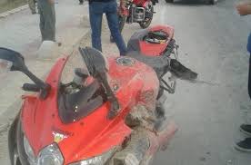 Kaza, yüreğir ilçesi solaklı mahallesi karataş yolunda meydana geldi. Adana Da Motosiklet Kazasi 1 Olu 1 Yarali Islak Zeminde Direksiyon Hakimiyetini Kaybeden Motosiklet Surucusu Hayatini Kaybetti Adana Haberleri