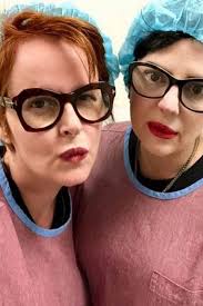 Irmã de Fernanda Young lança audiolivro com obras da autora e fala da  saudade: 'Era minha alma gêmea'