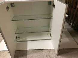 Praktische badezimmer spiegelschränke sorgen dafür, die pflegeprodukte immer griffbereit zu haben. Badezimmer Spiegelschrank Ikea Ebay Kleinanzeigen