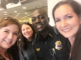 Community Oriented Police Bureau #clolife Shreveport Police Department  #keepshreveportsafe Barnes & Noble Coffee ☕️ with a 👮 Cop call  318-673-6950 /318-673-Blue ( non- emergency number) K.C. Kilpatrick Clo  Jason Cook Clo Matt