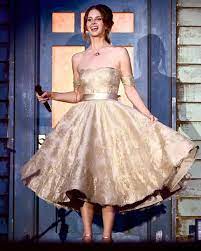  Lana Del Rey red carpet dress styles
